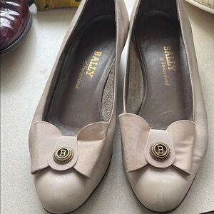 Bally Women's Cream Leather Loafers with Bow Detail